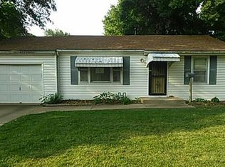 1109 Little Ave, Grandview, MO 64030