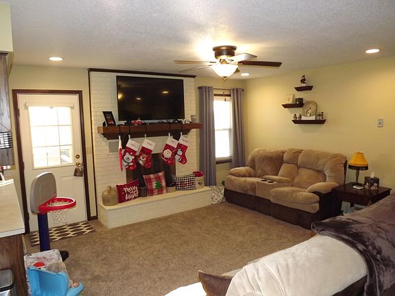 4th image of 1106 Whippoorwill Dr