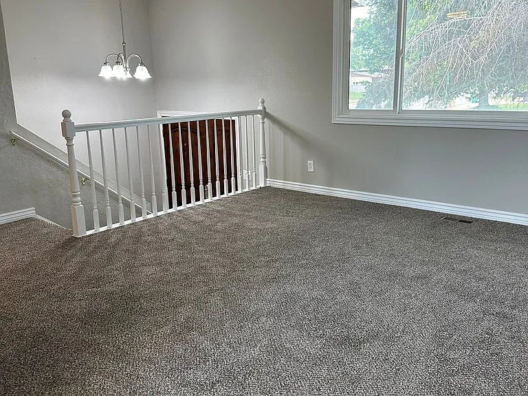 362 E 1150 N — Photo 20