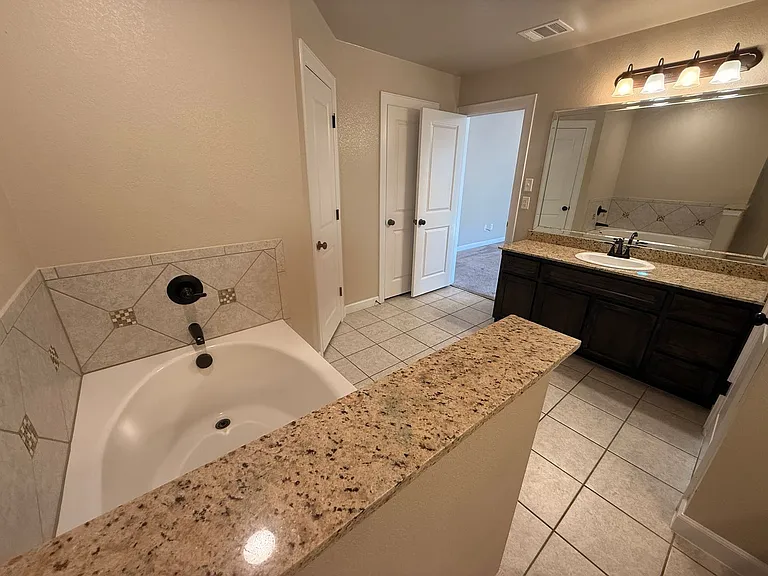 1412 Justice Dr — Photo 10