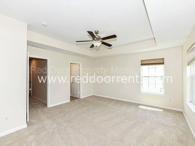 13340 Golden Gate Dr E — Photo 12