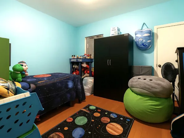 323 Concord Avenue image 16 of 19