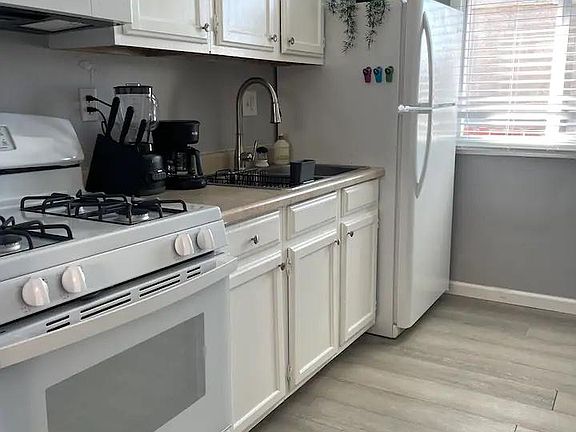 4th image of 2605 Fenton Pl