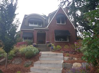 1944 Sunset Ave SW, Seattle, WA 98116