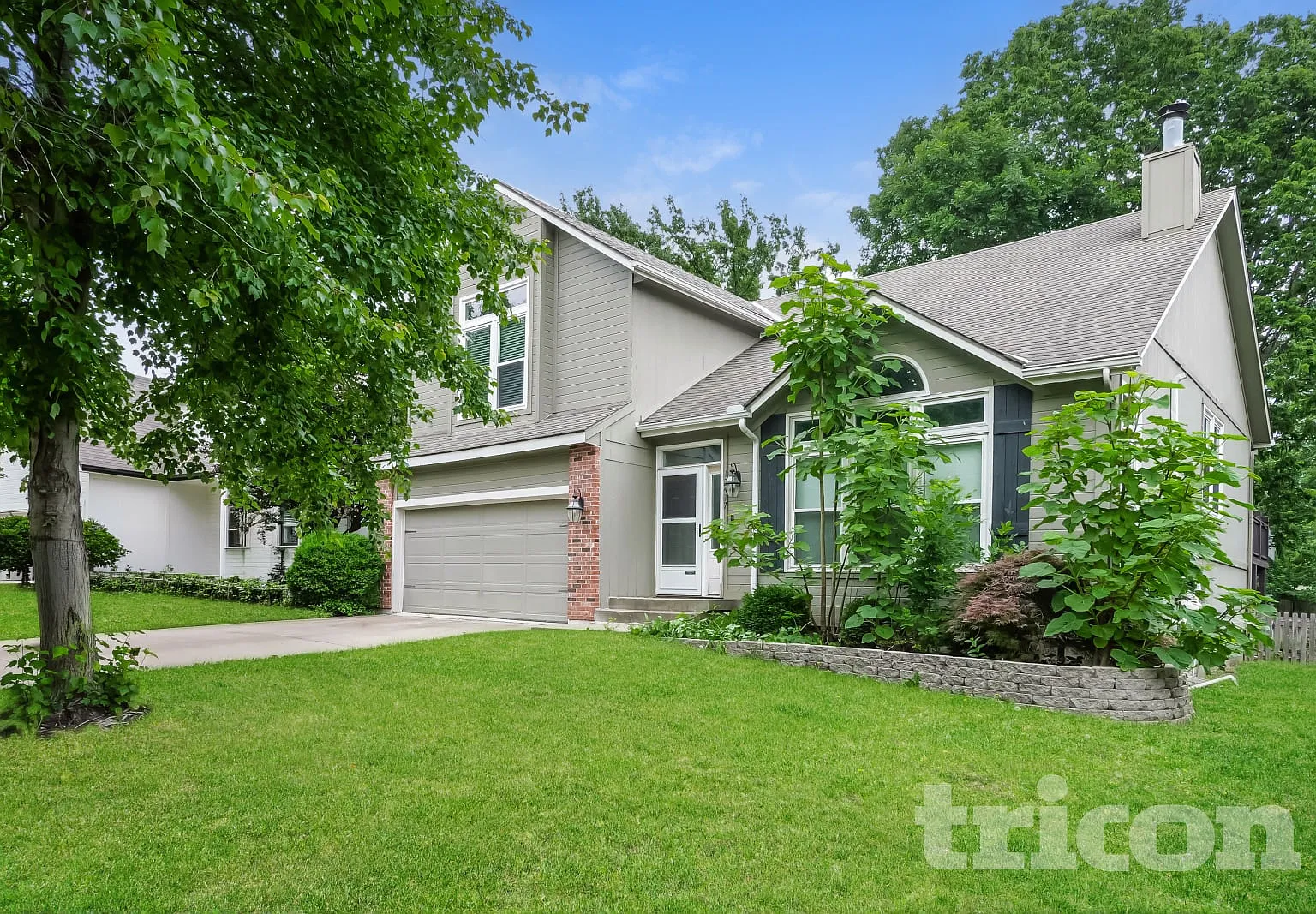 12417 S Albervan Street Olathe KS — Photo 1