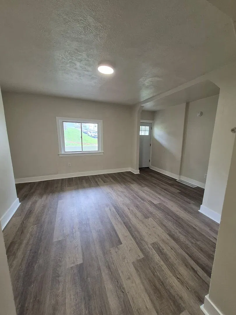 3BR Home in Pittsburgh, Section 8 Considered!! — Photo 2