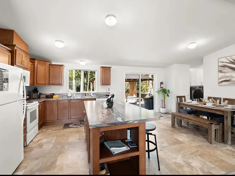 3629 E Harbor Rd — Photo 14