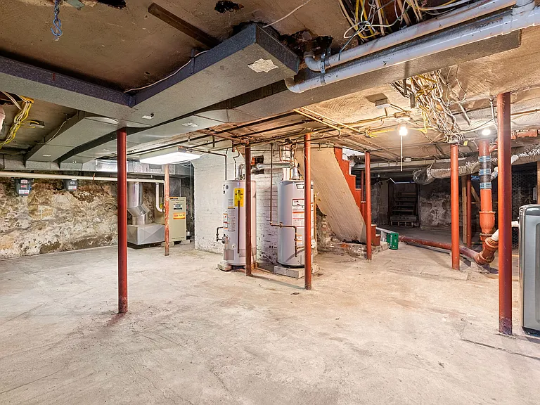 306 Riverside Ave #2 — Photo 3