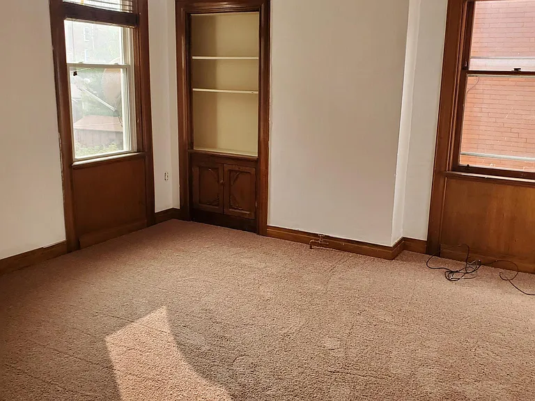 421 Orchard Ave #4 — Photo 5