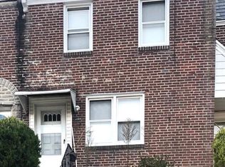 204 Stevens St, Philadelphia, PA 19111