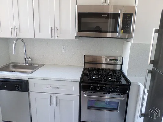 Rented by Halstead Real Estate | media 11