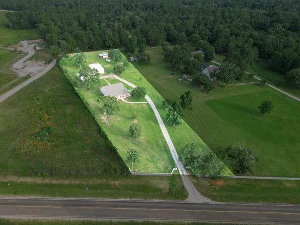 6081 Fm 3081 Rd, Willis, TX 77378