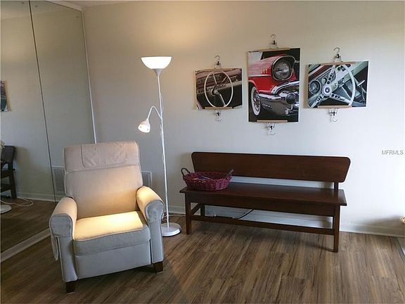 4th image of 4159 96th Ave N #2