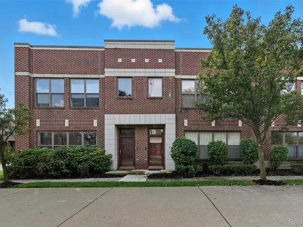 54 W Bethune St #44, Detroit, MI 48202