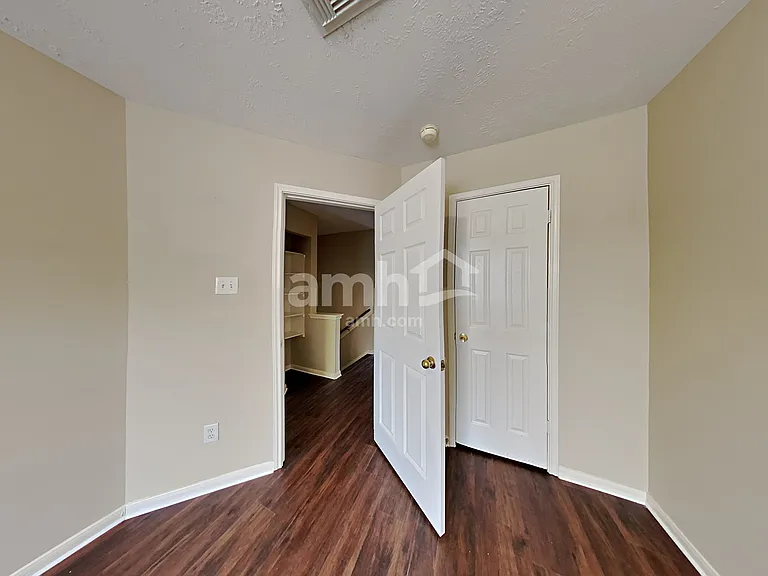 4002 Portman Glen Ln — Photo 18