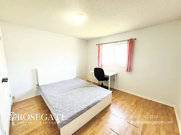 3528 Ellesmere Rd #1 — Photo 6