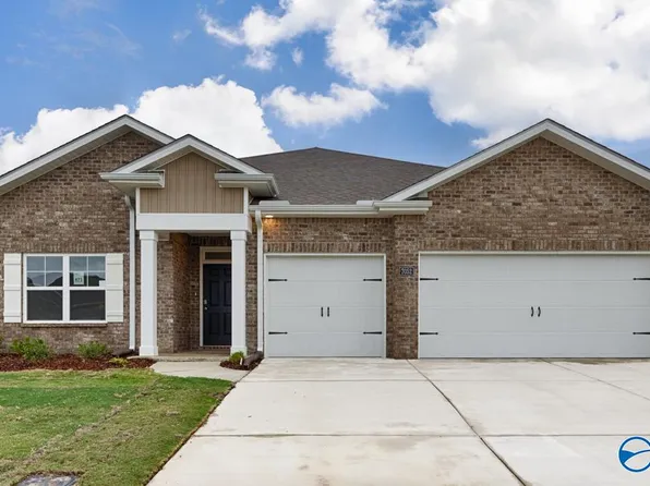 7052 SE Regency Ln, Gurley, AL 35748