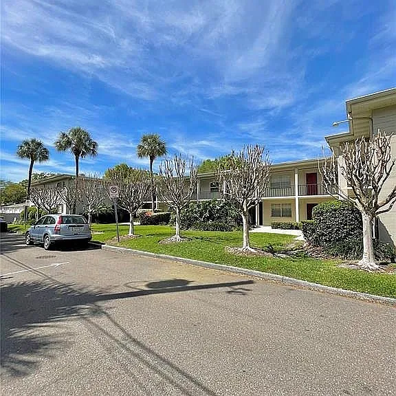 2207 S Carolina Ave — Photo 1