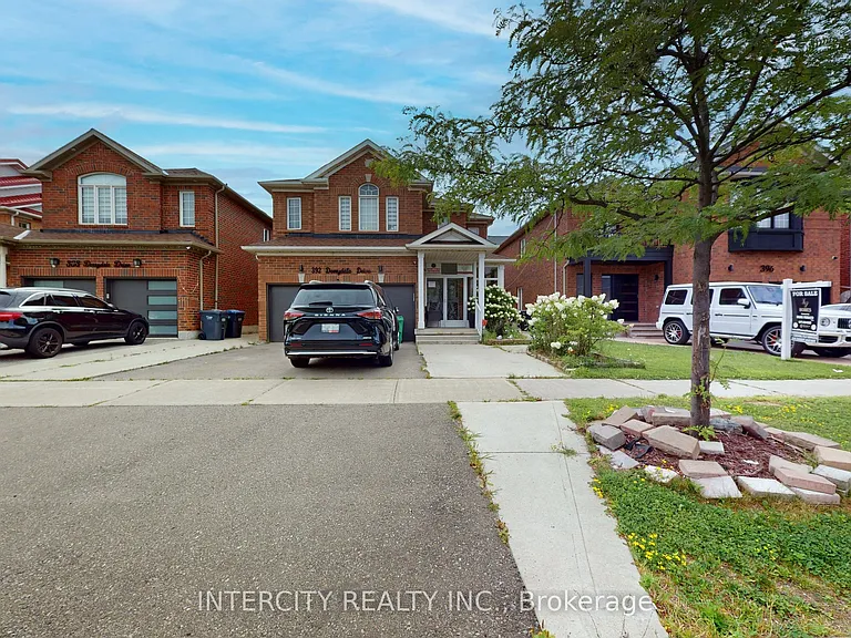 392 Derrydale Dr #LOWER — Photo 1