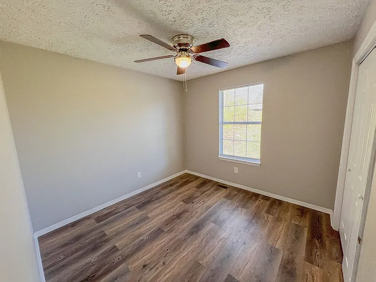 804 Forest Dale Ln #A — Photo 7