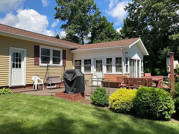 Sunroom, Deck