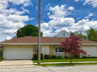 2905 School St, Two Rivers, WI 54241