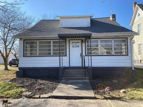 315 N Maple St, Dana, IN 47847