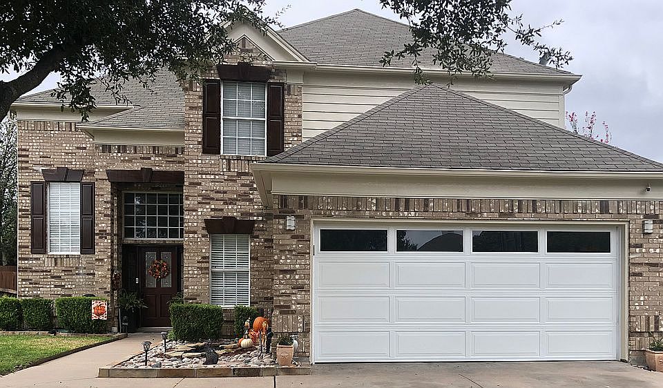 1st image of 4724 Aramis Dr