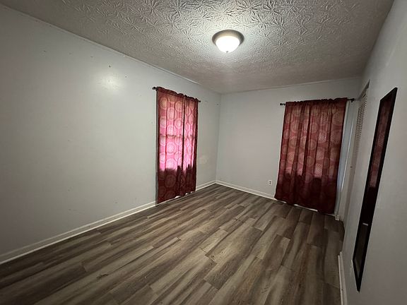 4th image of 4218 Bob White Ln