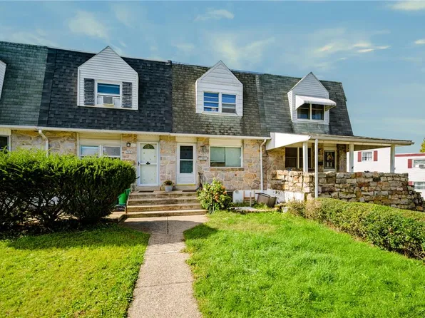 1904 Baker Dr, Allentown, PA 18103