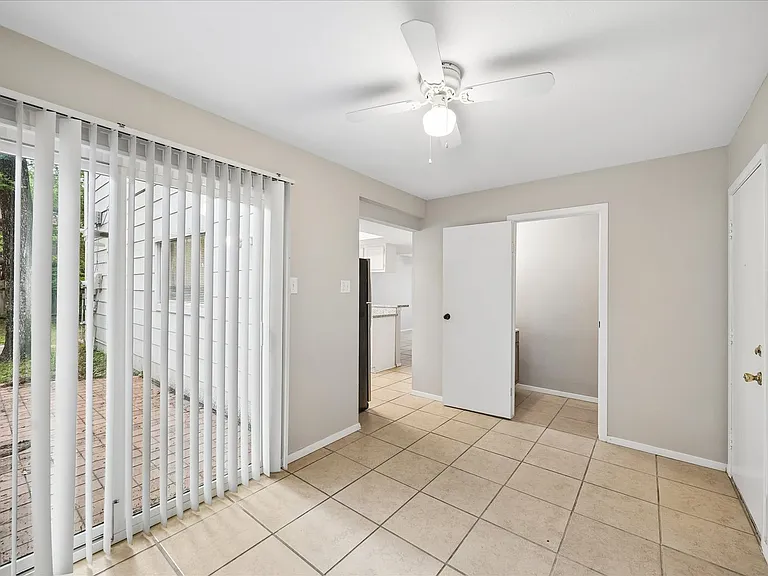 2 Goldthread Ct — Photo 9