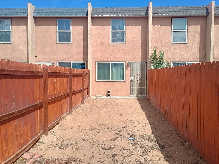 1601 Sunshine Terrace Ave SE #D — Photo 14