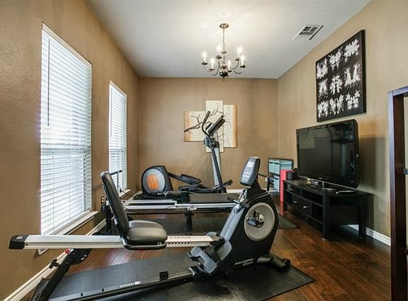 4th image of 2917 Creek Meadow Ln