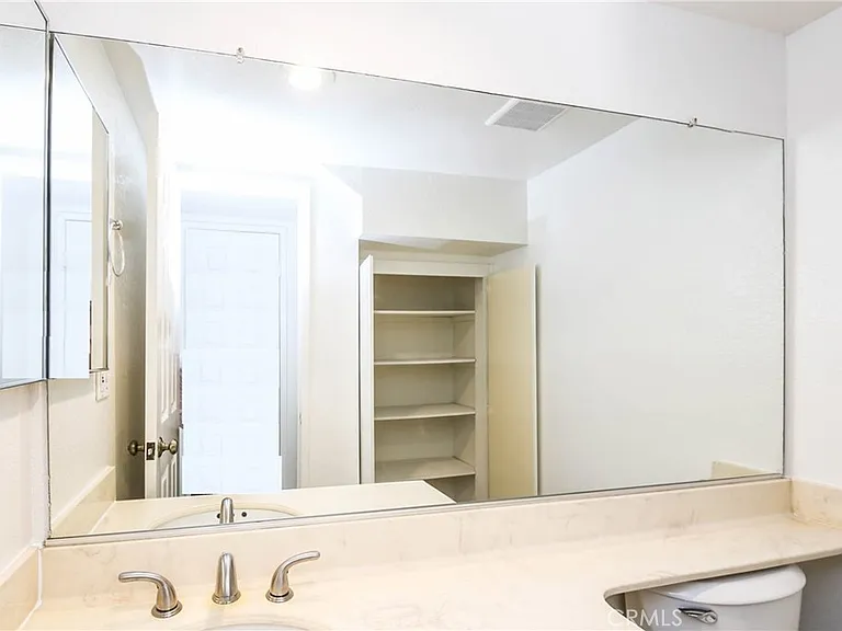 622 N Wilson Ave #4 — Photo 14