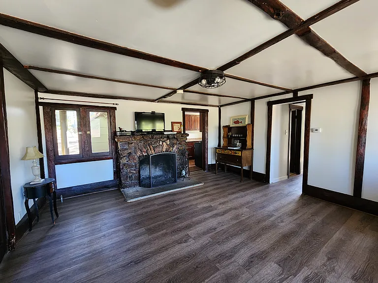 809 Talmadge Rd — Photo 15