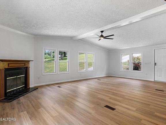 4th image of 288 Vanover Ln