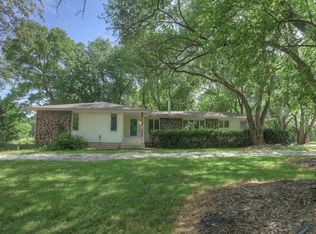 10274 Maple Rd, Carthage, MO 64836