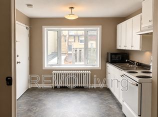 73 Saint Paul St, Saint Catharines, ON L2R3M3