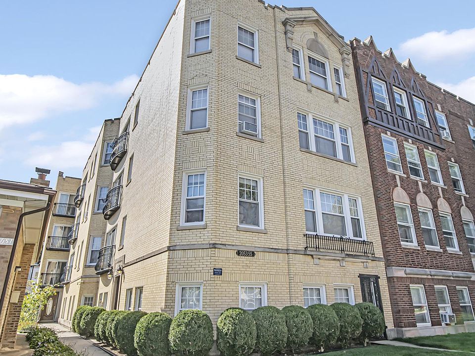 1st image of 2053 W Summerdale Ave APT 1N