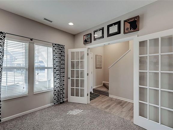 5th image of 6412 Woodland Ln