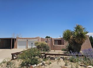 130 Lisbon Ave SE, Rio Rancho, NM 87124