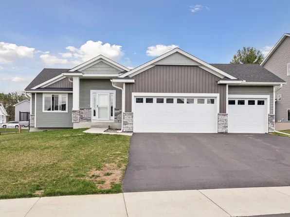 6700 Heritage Ave, Lino Lakes, MN 55038