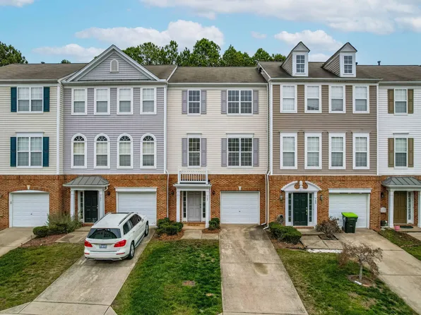 707 Sutter Gate Ln, Morrisville, NC 27560
