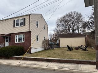 812 Cedar Ave FLOOR 2, Secaucus, NJ 07094