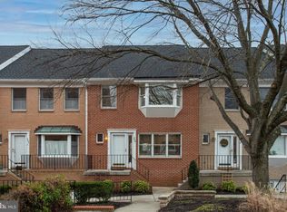 205 Locust St SE #Q, Vienna, VA 22180