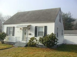 217 Douglas Dr, Meriden, CT 06451