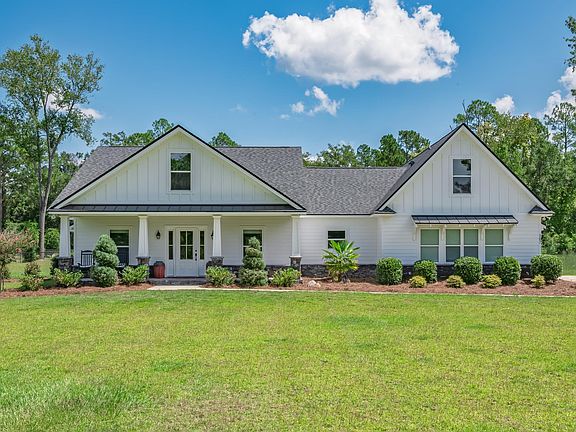 3rd image of 107 Sawmill Ct