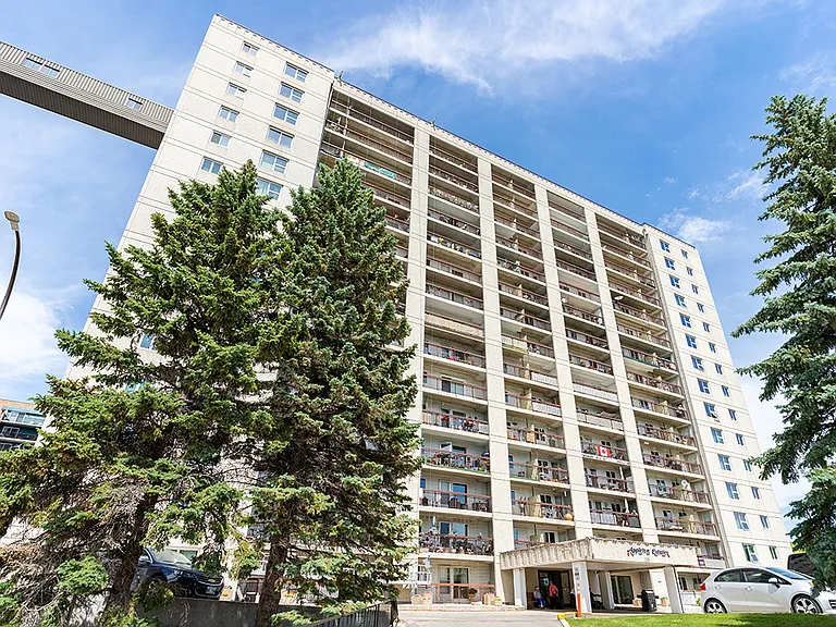 135 Niakwa Rd — Photo 2