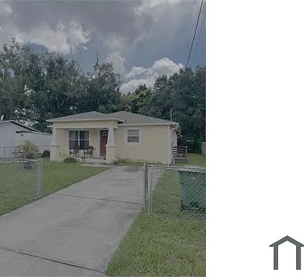3 bed, 1200 sqft, $2,300 — Photo 1