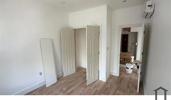 3 bed, $3,373 — Photo 3